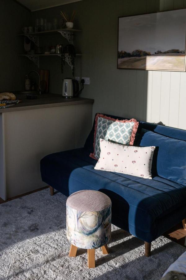 Barfield Shepherds Hut Махерафелт Екстериор снимка